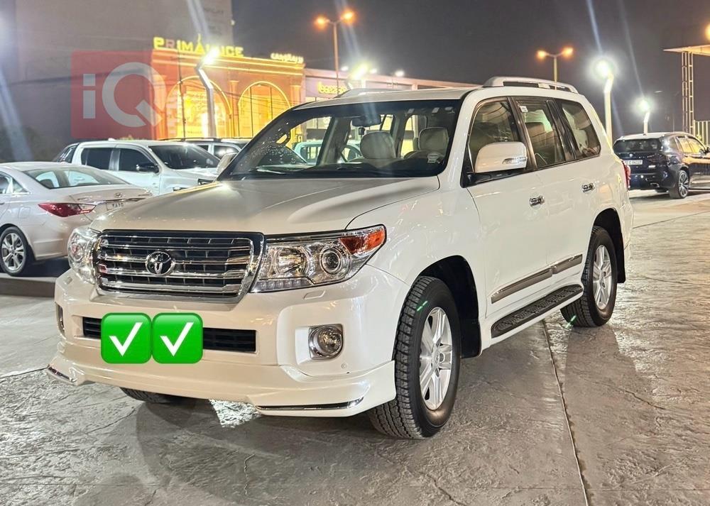 تويوتا لاندكروزر